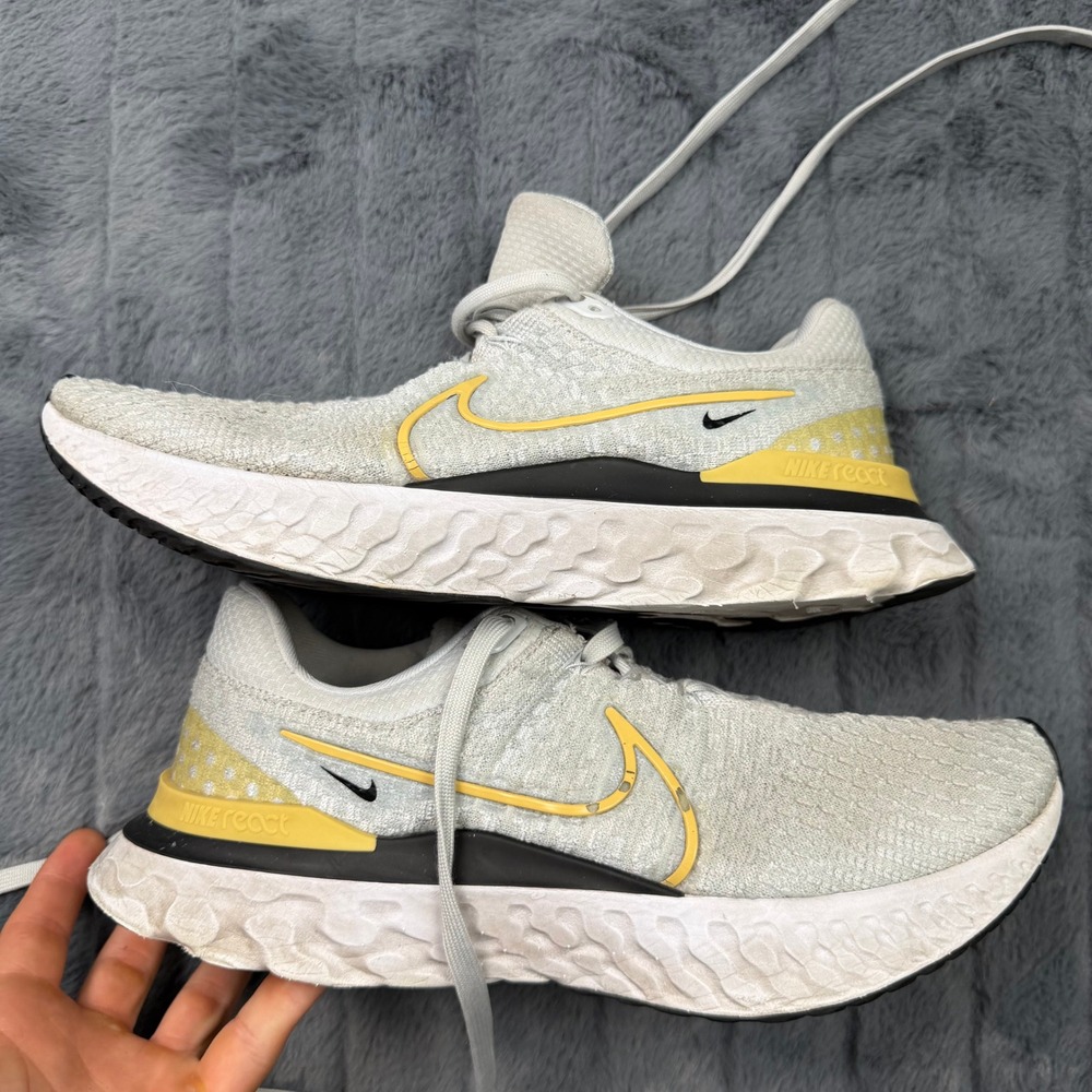 Nike React Infinity Run Flyknit 3 Mens 10 Silver Yellow DQ7830-008